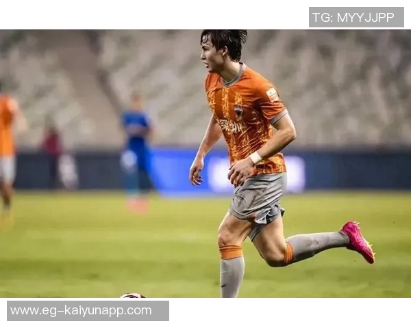 贺惯错失绝佳机会海牛逃过一劫邓卓翔表情包引发热议 贺惯错失绝佳机会海牛逃过一劫邓卓翔表情包引发热议