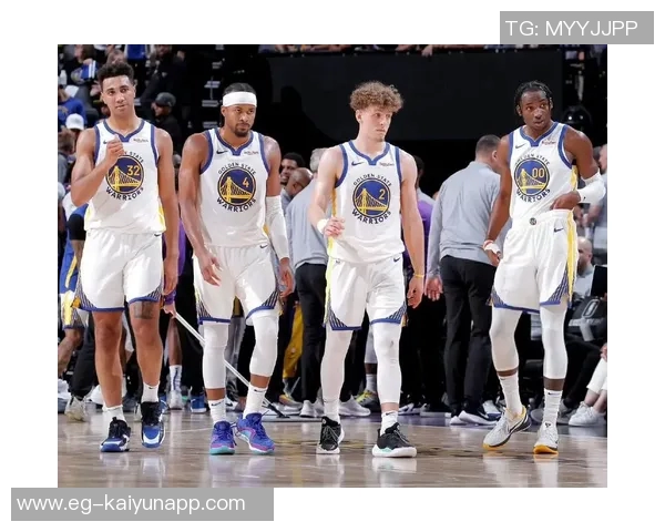 勇士客场挑战太阳队首发阵容库里穆迪巴特勒追梦波斯特齐上阵